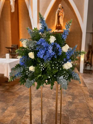 Arreglo floral adaptable a distintas mesas o rincones del evento